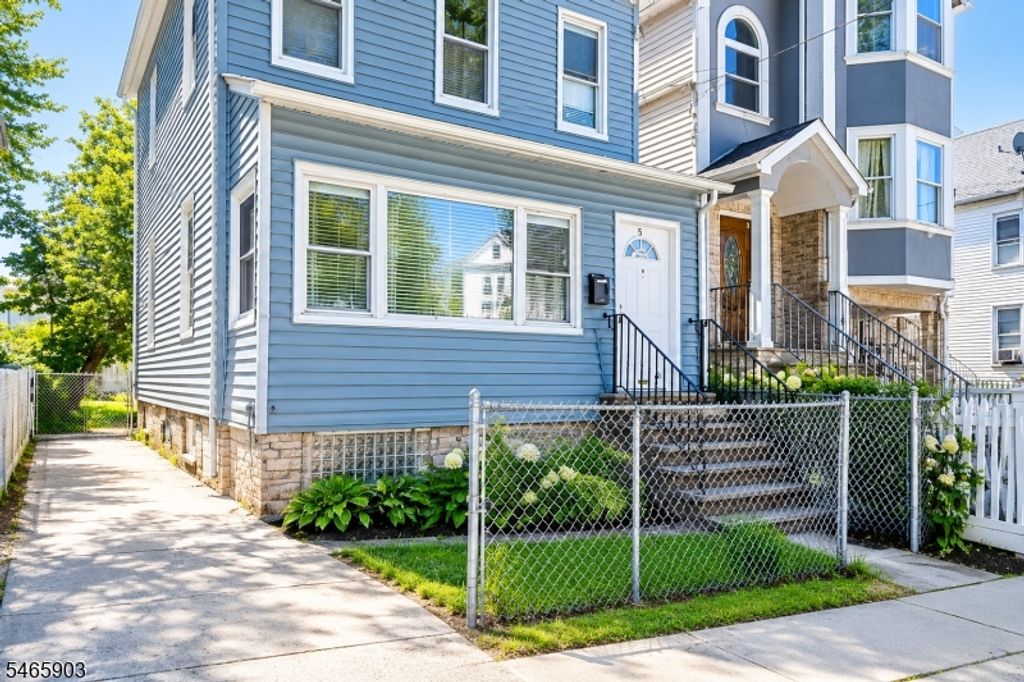 1018 Anna St, Elizabeth City, NJ 07201 — photo 3