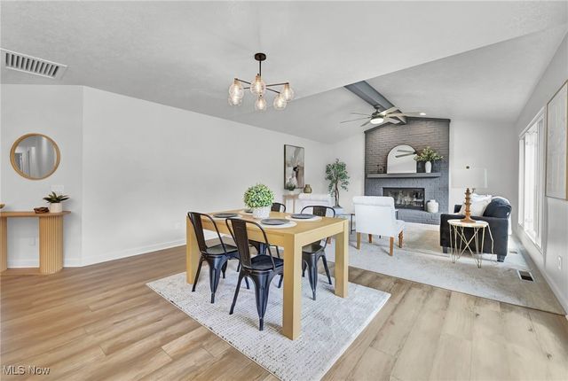 21359 Briar Bush Ln Lane, Strongsville, OH 44149