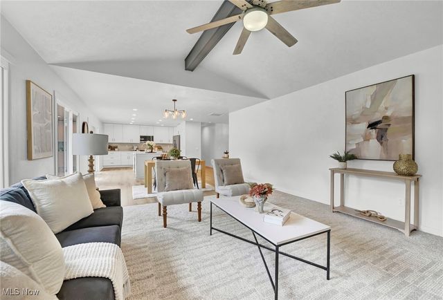 21359 Briar Bush Ln Lane, Strongsville, OH 44149