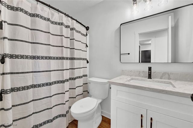 21359 Briar Bush Ln Lane, Strongsville, OH 44149