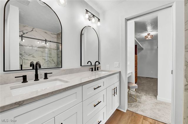 21359 Briar Bush Ln Lane, Strongsville, OH 44149