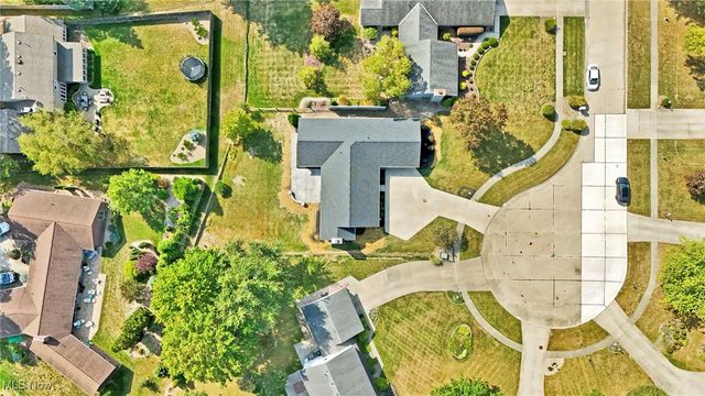 21359 Briar Bush Ln Lane, Strongsville, OH 44149