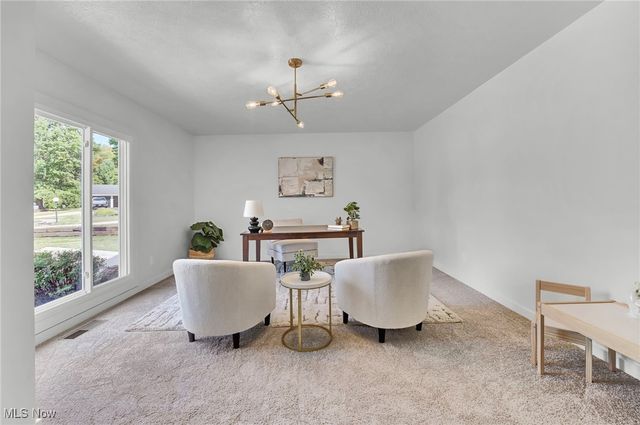 21359 Briar Bush Ln Lane, Strongsville, OH 44149