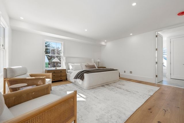 2 Effie Place, Lexington, MA 02421