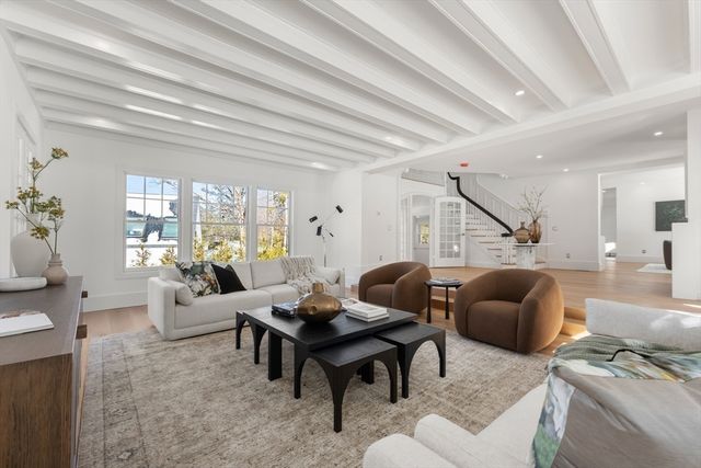 2 Effie Place, Lexington, MA 02421