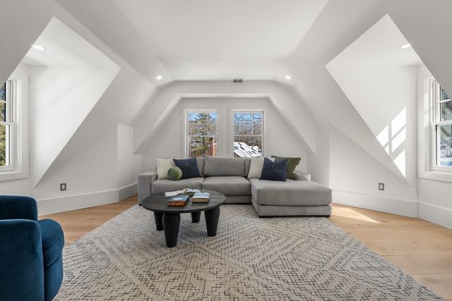 2 Effie Place, Lexington, MA 02421