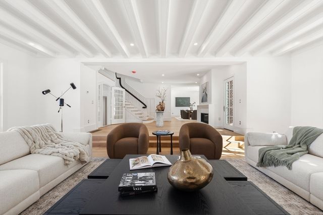 2 Effie Place, Lexington, MA 02421