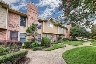 2513 Bering Drive 7, Houston, TX 77057