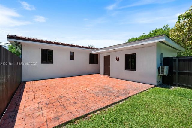 1025 Sylvania Blvd 0, West Miami, FL 33144