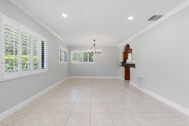 1025 Sylvania Blvd 0, West Miami, FL 33144