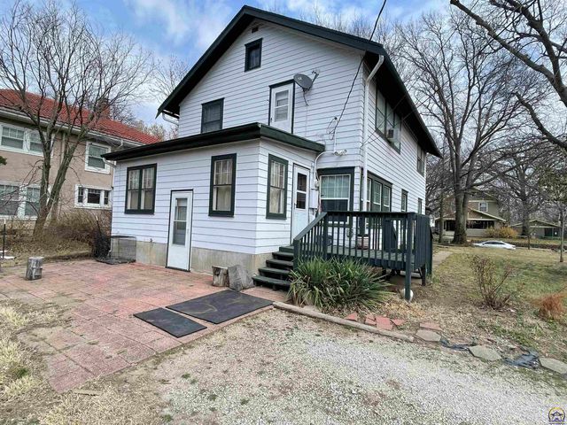 1223 West ST, Emporia, KS 66801