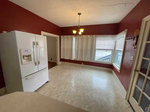 1223 West ST, Emporia, KS 66801