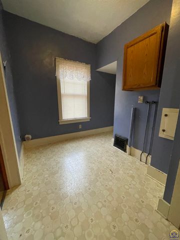 1223 West ST, Emporia, KS 66801