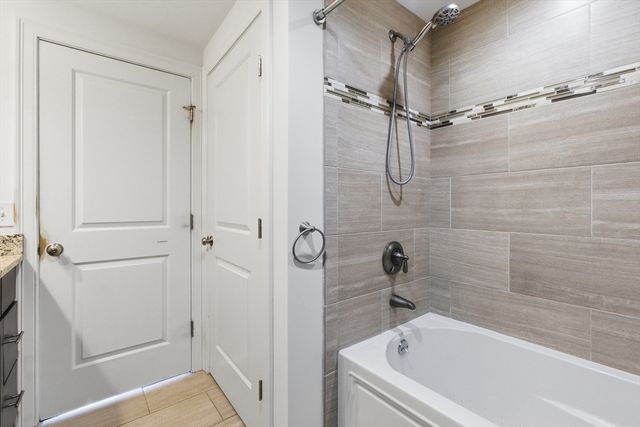 491 Dutton Street 305, Lowell, MA 01854