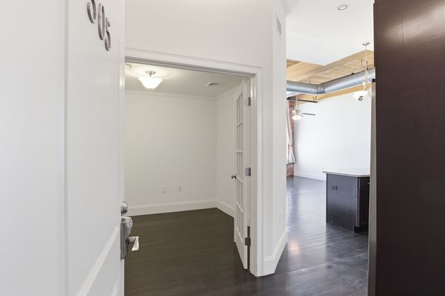 491 Dutton Street 305, Lowell, MA 01854