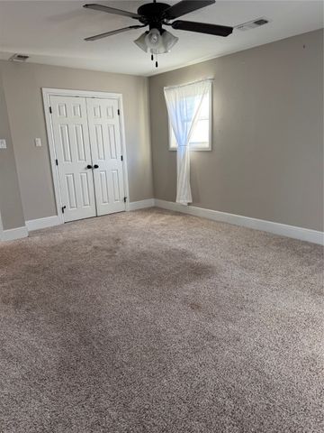 302 E Washington Street, Alvord, TX 76225