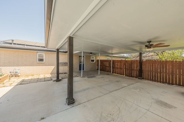 302 E Washington Street, Alvord, TX 76225