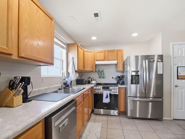 719 S Lantern Ridge, Nixa, MO 65714