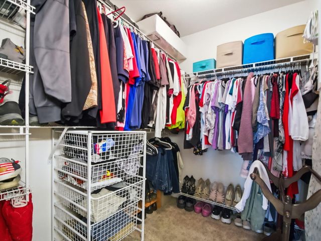 719 S Lantern Ridge, Nixa, MO 65714