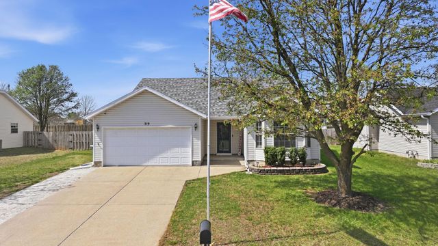 719 S Lantern Ridge, Nixa, MO 65714