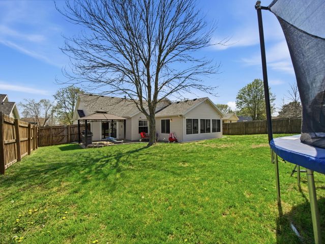 719 S Lantern Ridge, Nixa, MO 65714