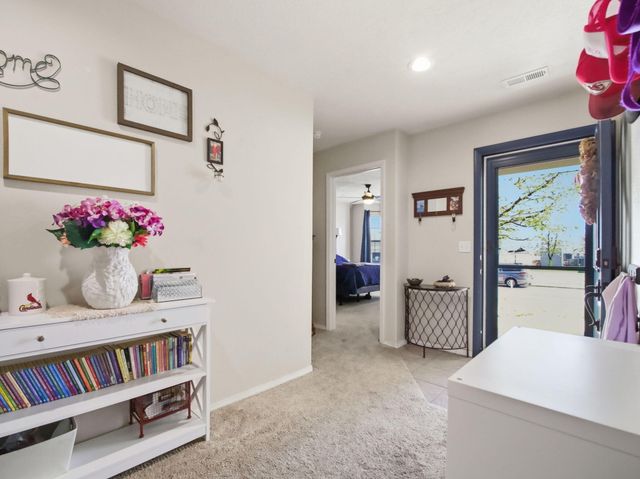 719 S Lantern Ridge, Nixa, MO 65714