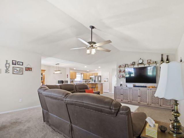 719 S Lantern Ridge, Nixa, MO 65714