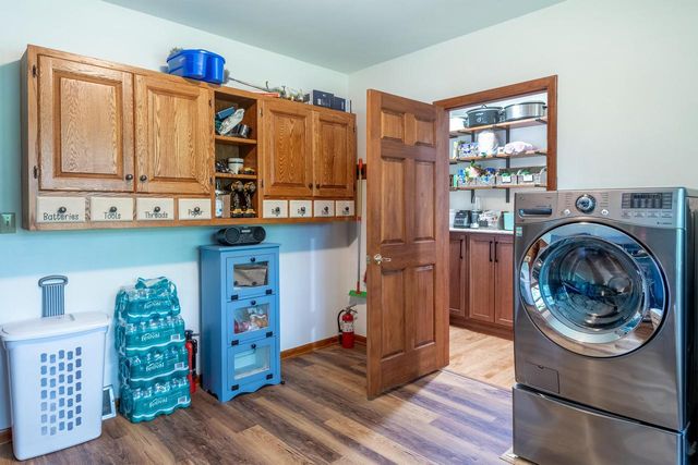 5086 Valley Heights Road, Oshkosh, WI 54904