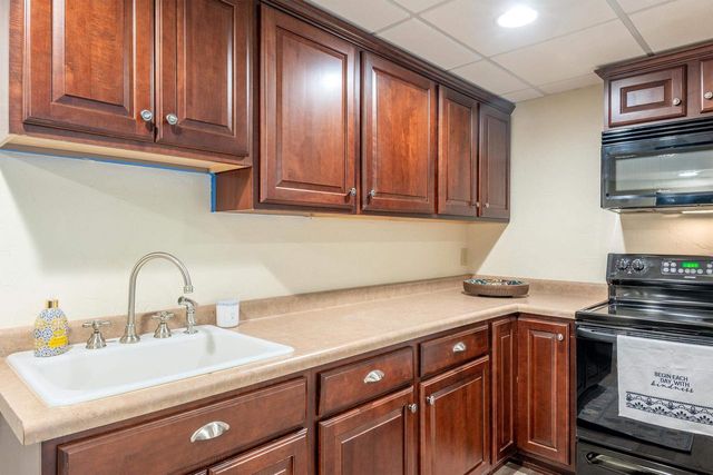 5086 Valley Heights Road, Oshkosh, WI 54904