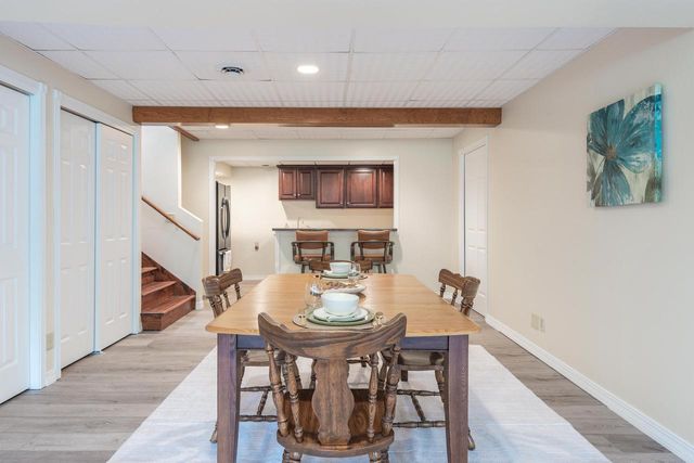 5086 Valley Heights Road, Oshkosh, WI 54904