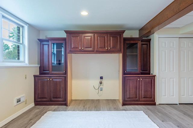 5086 Valley Heights Road, Oshkosh, WI 54904