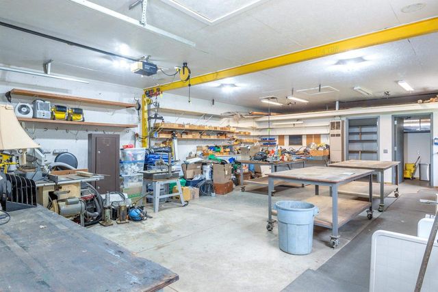 5086 Valley Heights Road, Oshkosh, WI 54904