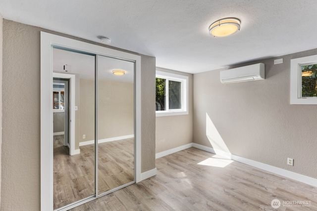 15507 56th Avenue W, Edmonds, WA 98026