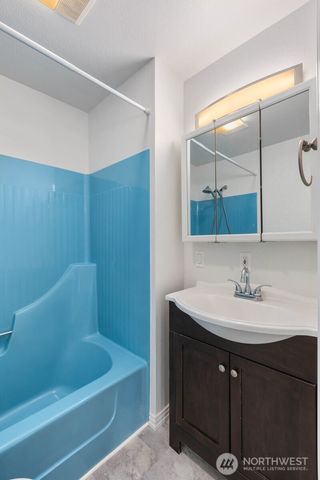 15507 56th Avenue W, Edmonds, WA 98026