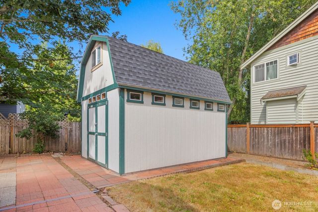 15507 56th Avenue W, Edmonds, WA 98026