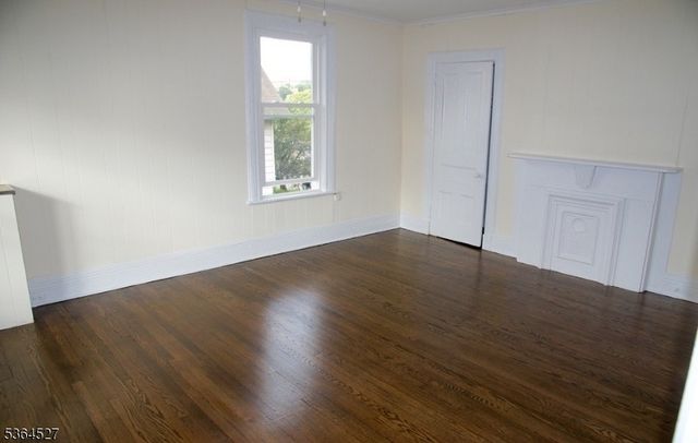 76 Grove St, Montclair Twp., NJ 07042