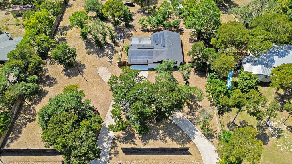 9110 Chisholm LN, Austin, TX 78748