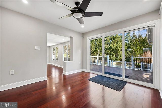 6 CRESTVIEW CT, Potomac, MD 20854