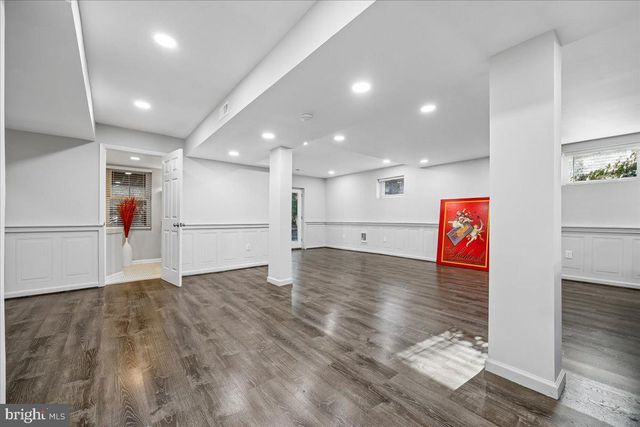 6 CRESTVIEW CT, Potomac, MD 20854