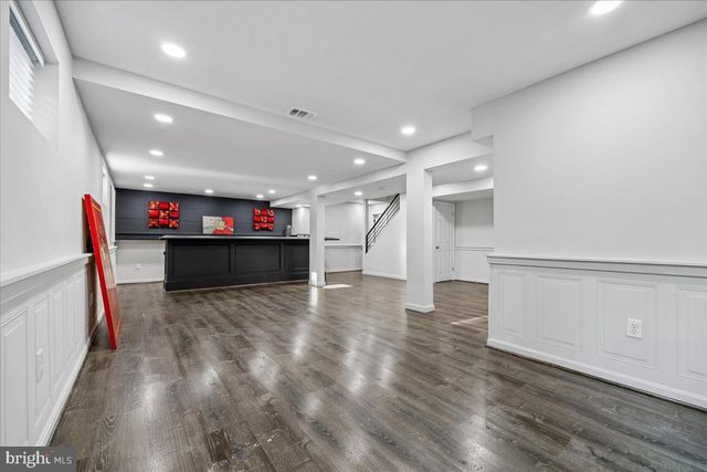 6 CRESTVIEW CT, Potomac, MD 20854