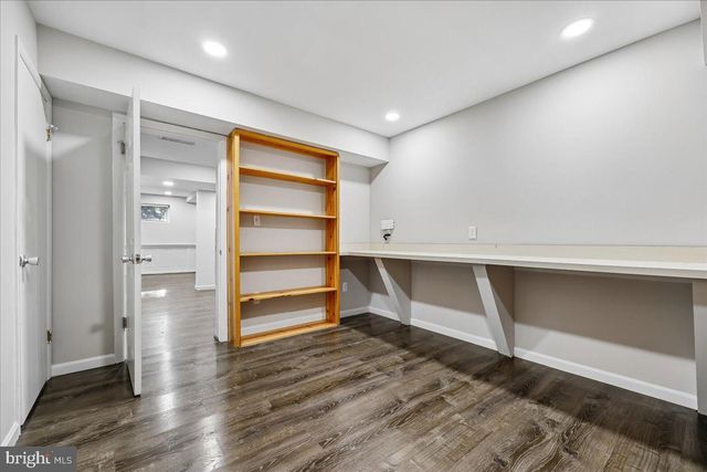 6 CRESTVIEW CT, Potomac, MD 20854