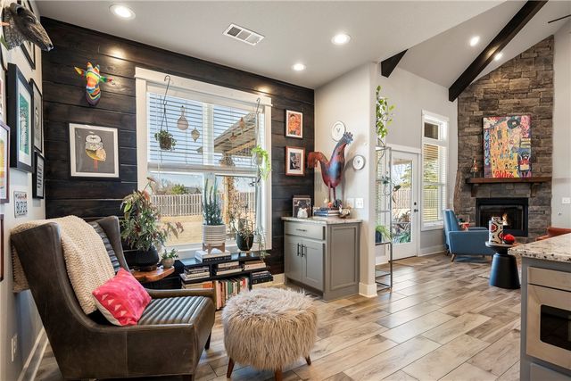 3801 Whitefish Street, Bentonville, AR 72712