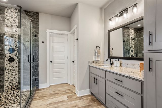 3801 Whitefish Street, Bentonville, AR 72712