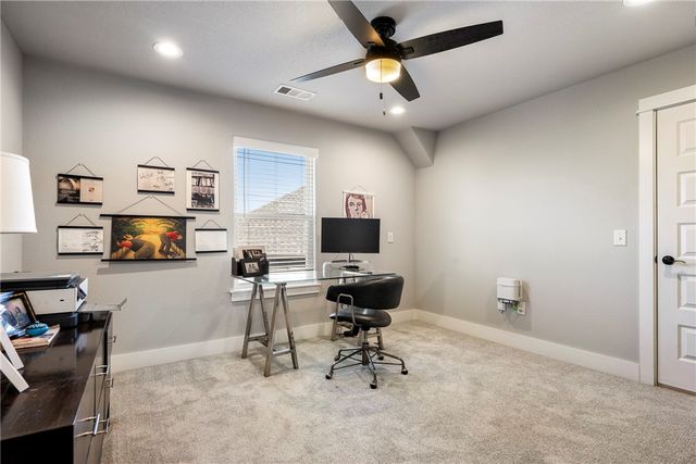 3801 Whitefish Street, Bentonville, AR 72712