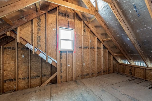 3801 Whitefish Street, Bentonville, AR 72712