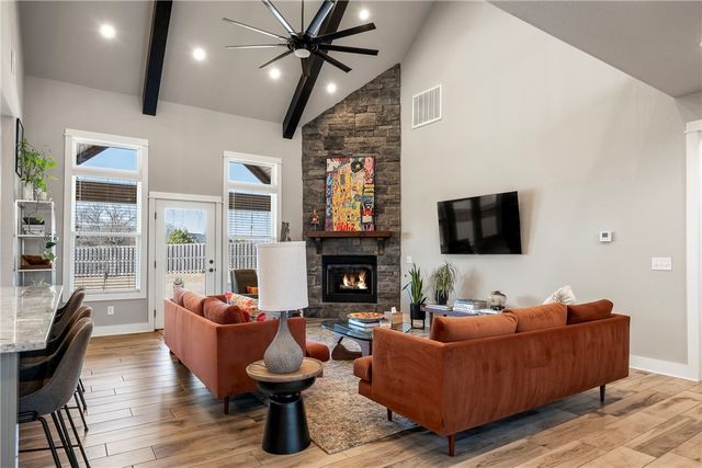 3801 Whitefish Street, Bentonville, AR 72712