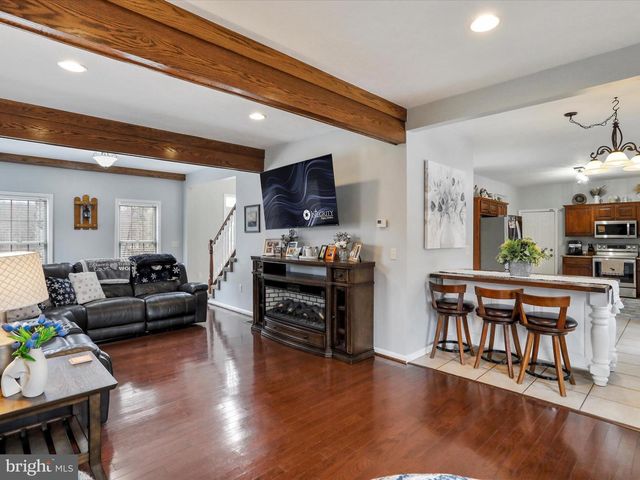 287 N LAKEWOOD, Ridgeley, WV 26753