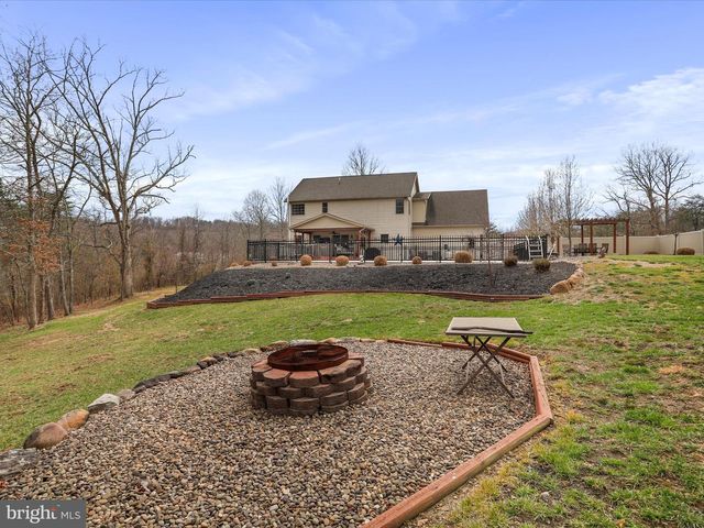 287 N LAKEWOOD, Ridgeley, WV 26753