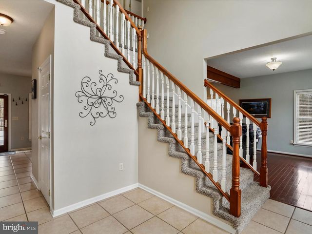 287 N LAKEWOOD, Ridgeley, WV 26753