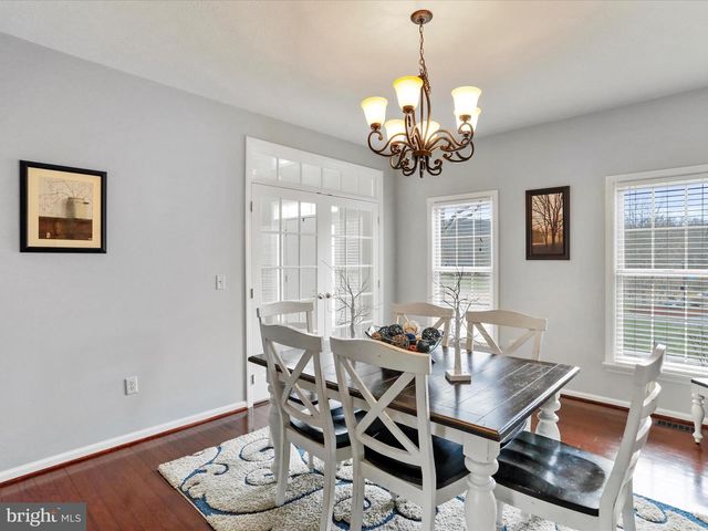287 N LAKEWOOD, Ridgeley, WV 26753